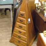 379 6581 CHEST OF DRAWERS